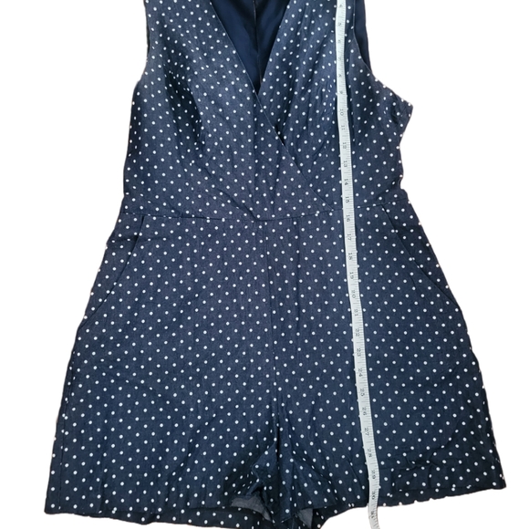 BCBG Maxazria Polka Dot Romper Size 10 - Picture 5 of 7